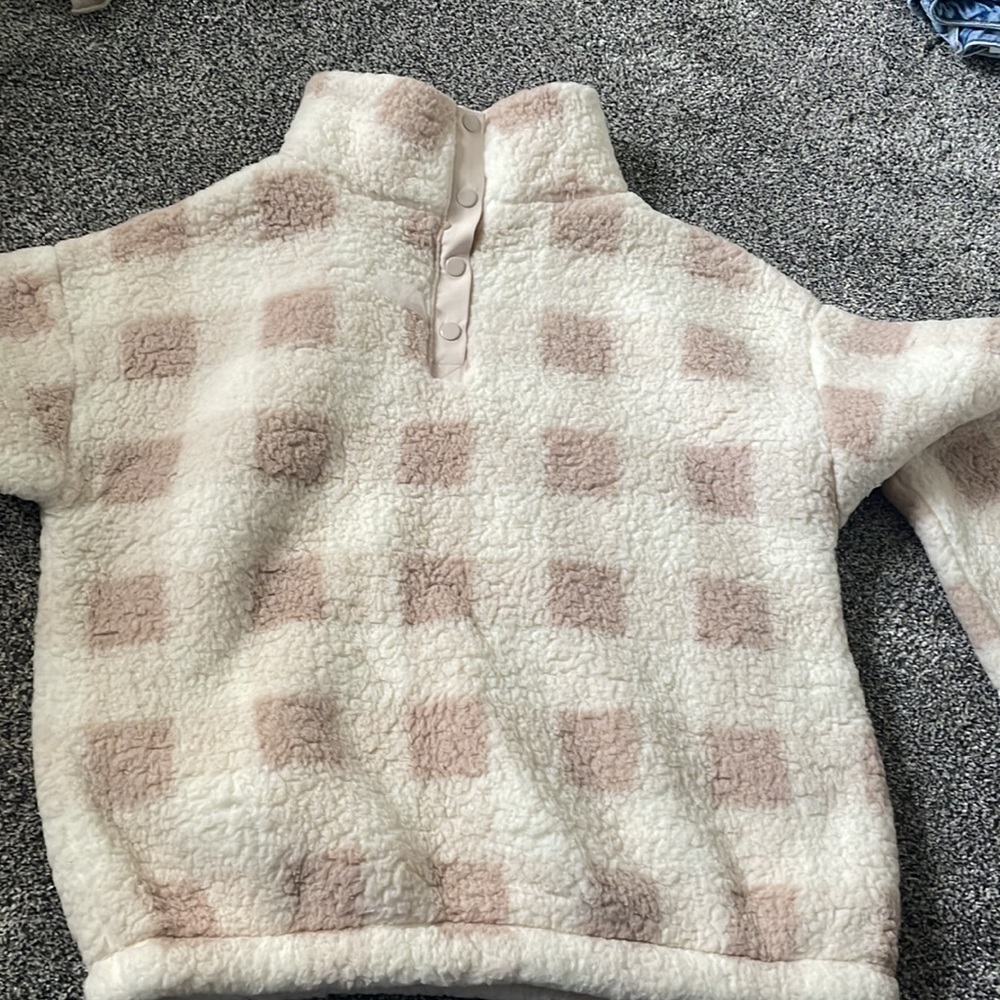 Oversized Fleece - Picture 3 of 3